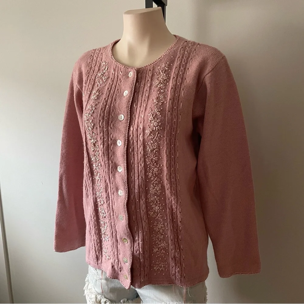 Vintage Alfred Dunner Pink Knit Button Down Cardigan Faux Pearls & Ribbons - Picture 9 of 11